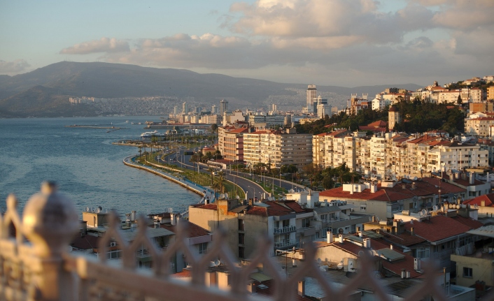 İzmir'de 50 kamu konutu satışa çıktı